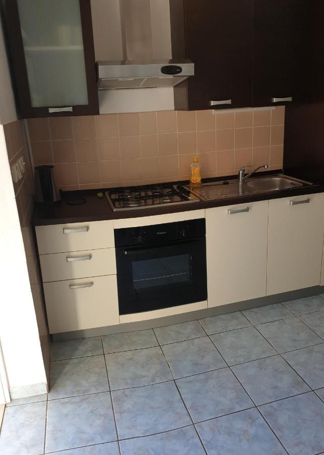 Apartment Seaside Rosic 2 *
